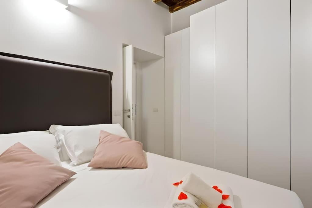 Hostme Piazza Navona Apartament Рим Екстер'єр фото
